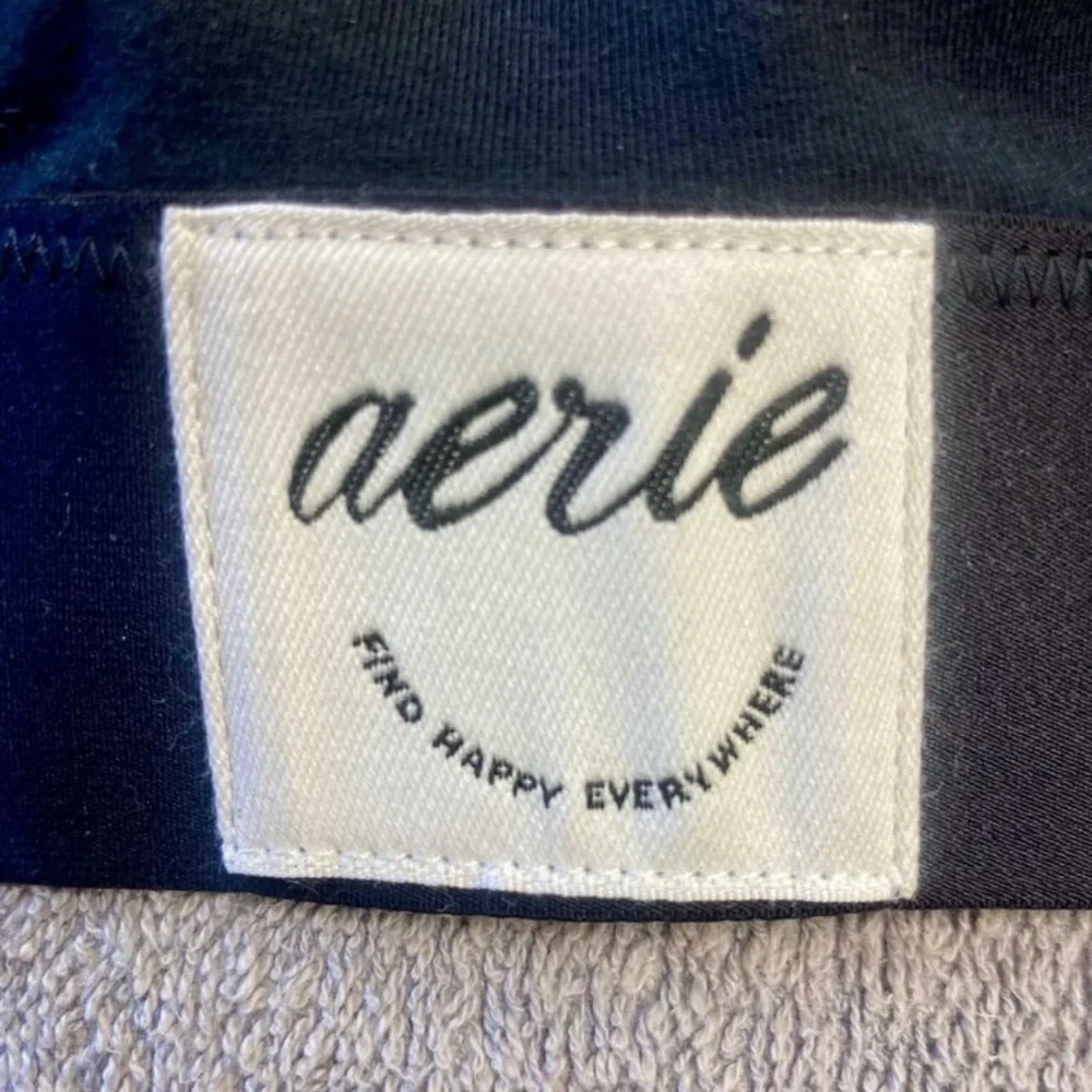 NWT Aerie Find Happy Everywhere Bra - Black - S - Picture 2 of 6